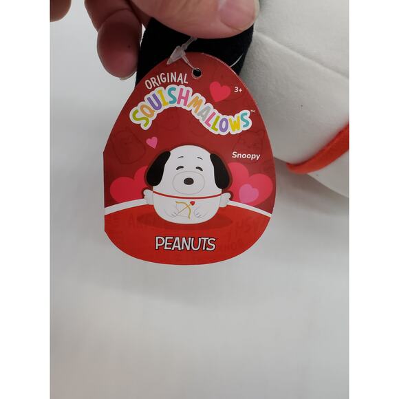 Squishmallows - Cupid Snoopy Plush Peanuts - 9" Jazwares - Picture 3 of 5